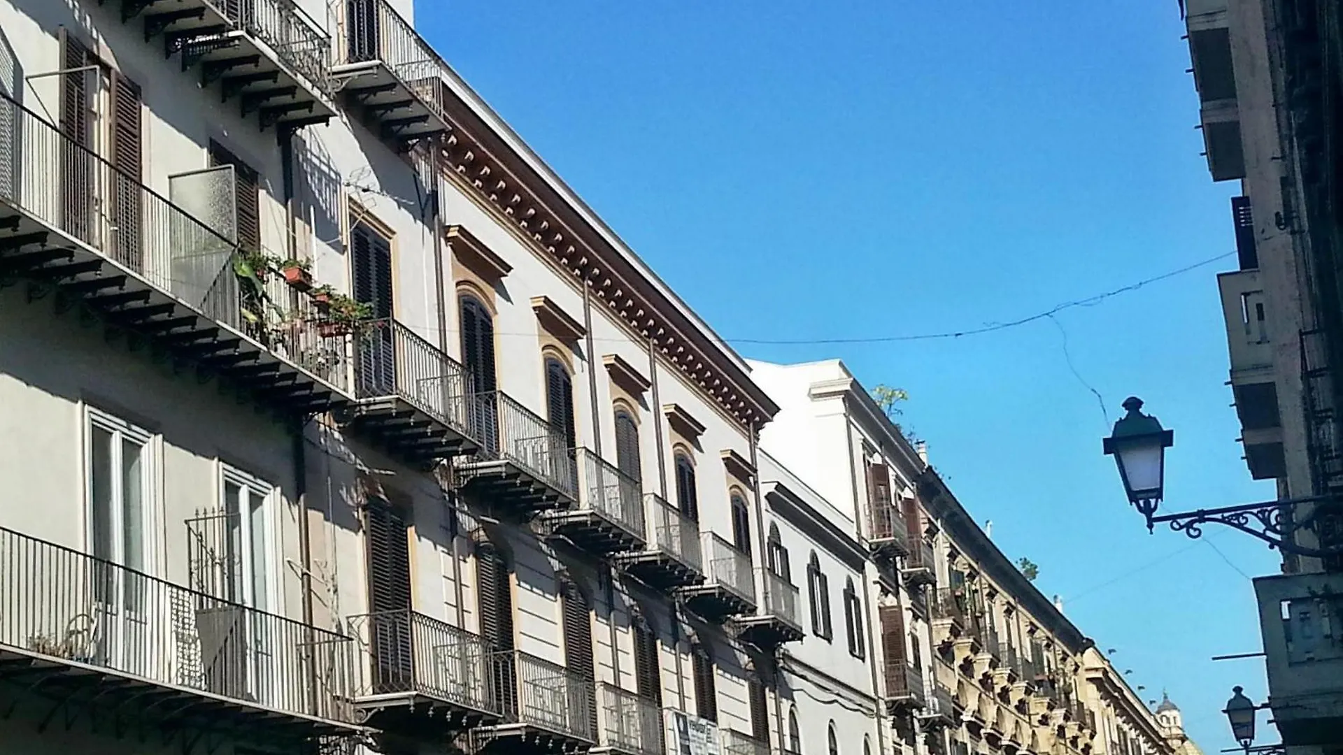 Penthouse Im Zentrum Von Palermo Apartment