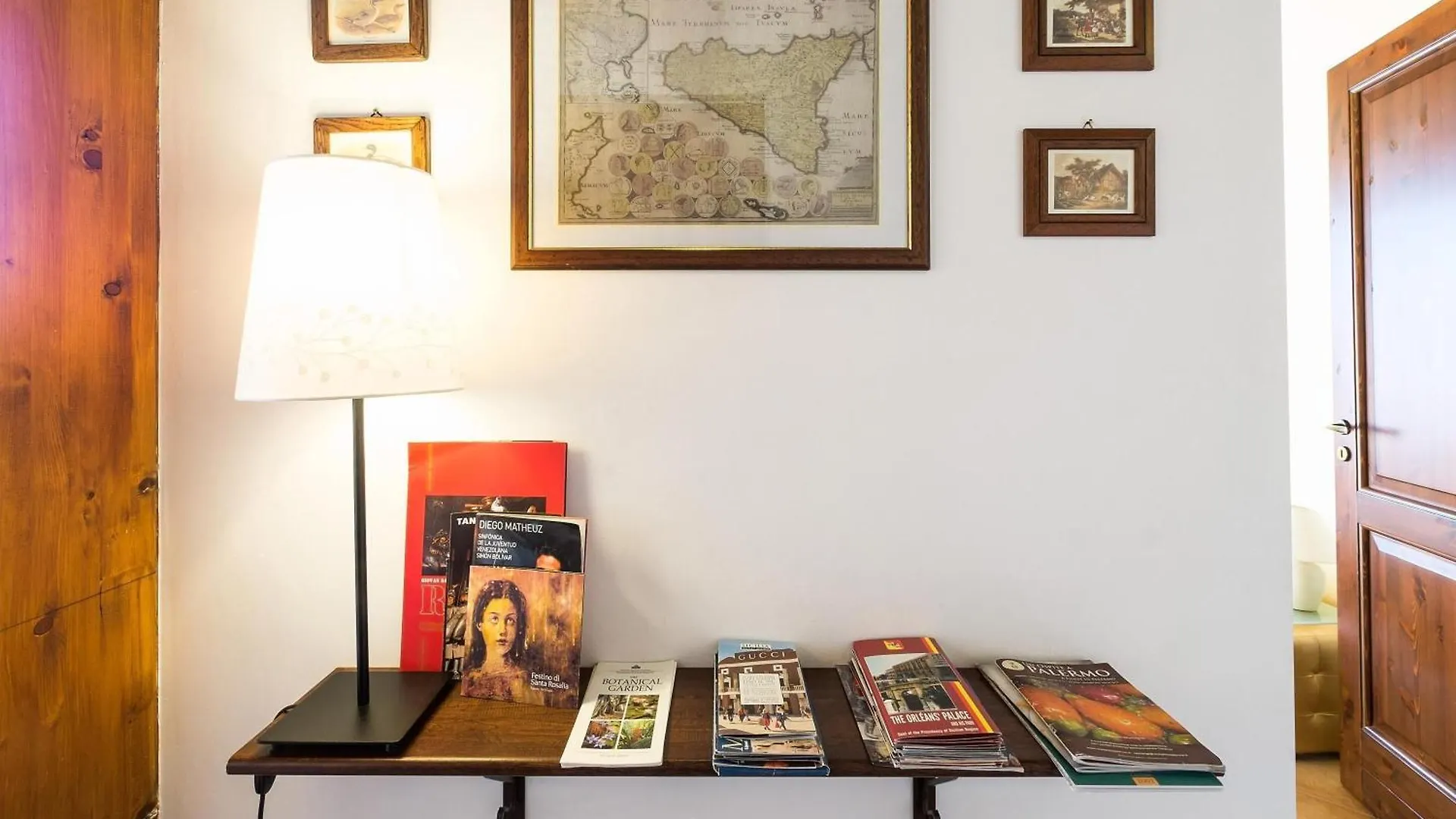 Penthouse Im Zentrum Von Palermo